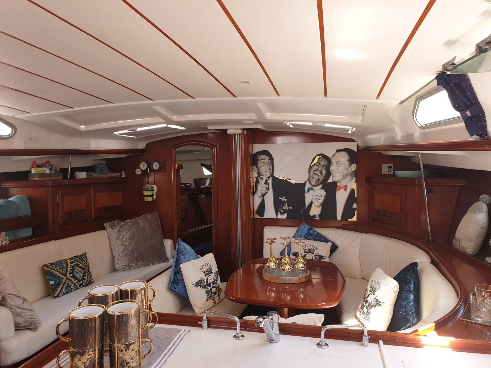 Luxury Yacht Stay "White Dove" Sleeps 6 Gibraltar Chambre photo