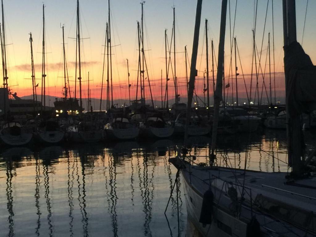 Luxury Yacht Stay "White Dove" Sleeps 6 Gibraltar Extérieur photo